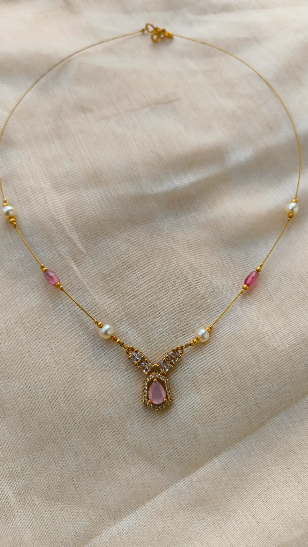 [SKU-011] Pink Invisible Chain [SKU-011]