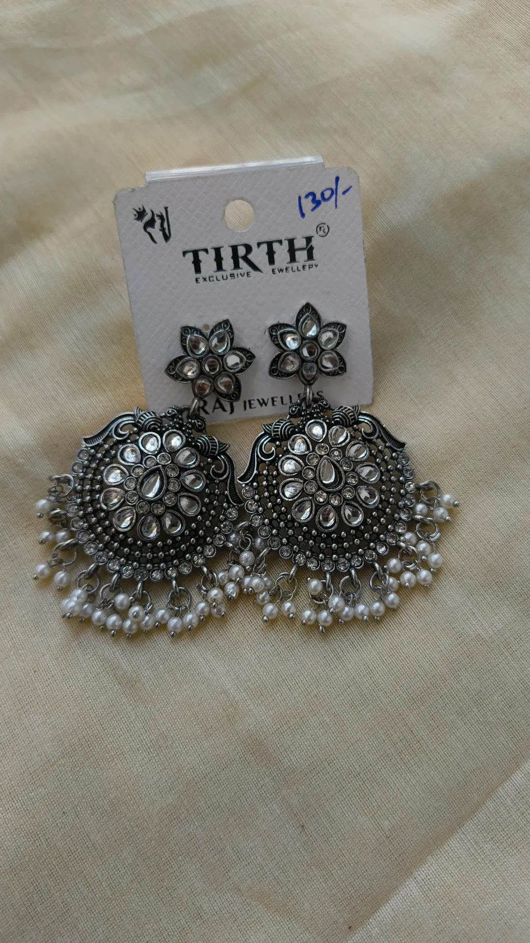 [SKU-026] Silver Stone Earring [SKU-026]