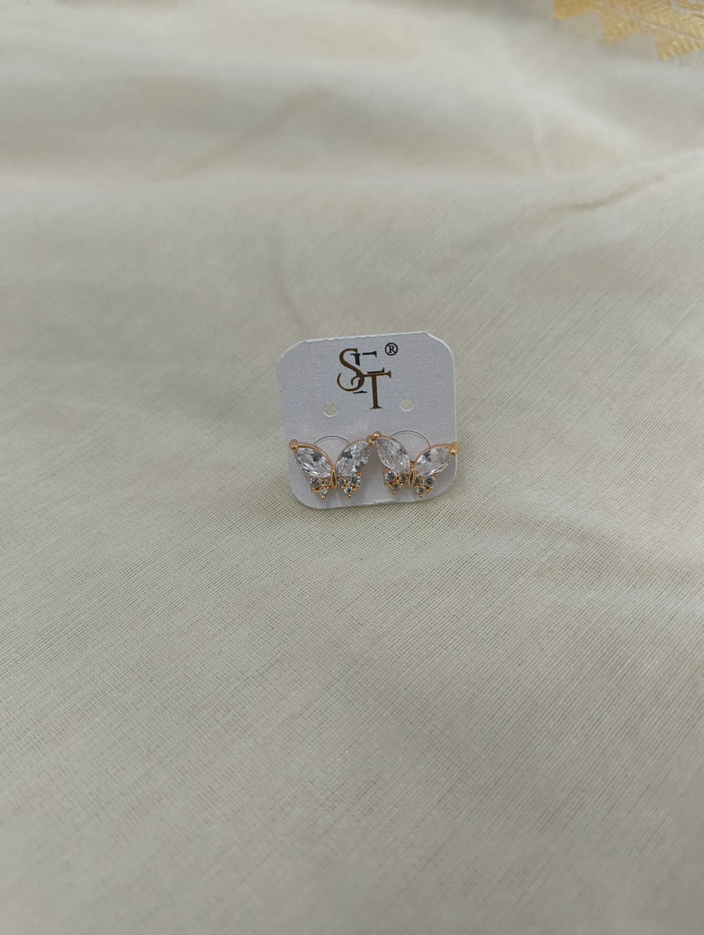 [SKU-090] Butterfly Stud [SKU-090]