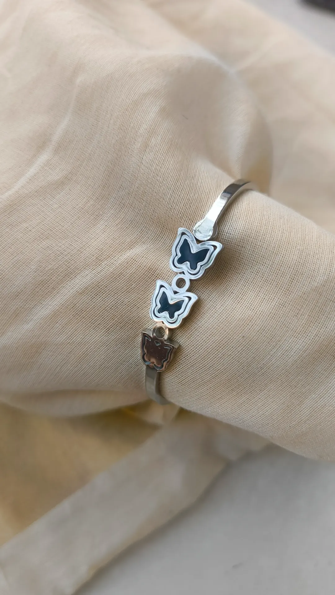[SKU-100] Silver Butterfly Bracelet